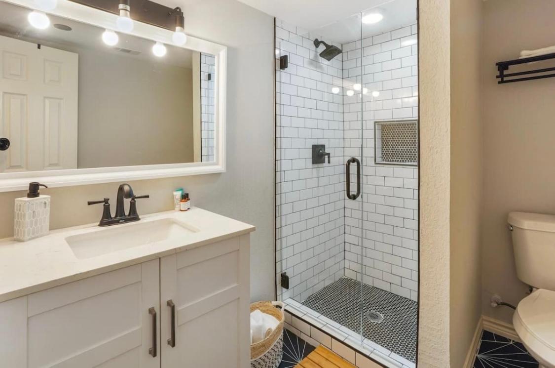 Cozy Heights 2 Bd Bungalow, Walkable Houston Esterno foto